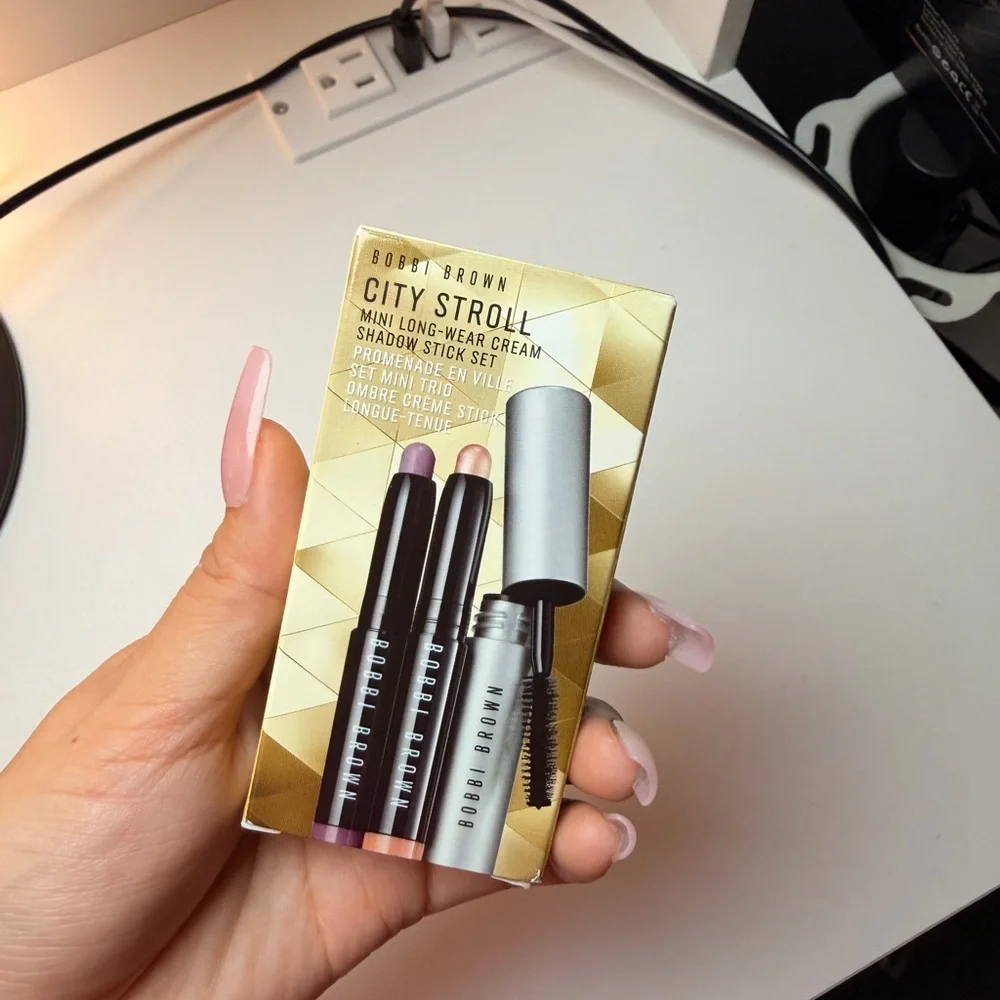 Bobbi Brown City Stroll Cream Shadow Stick Trio - Picture 1 of 4